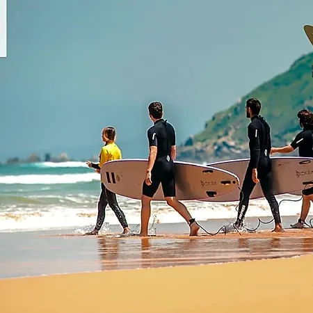 Hotel Mar Azul & Surf 3*