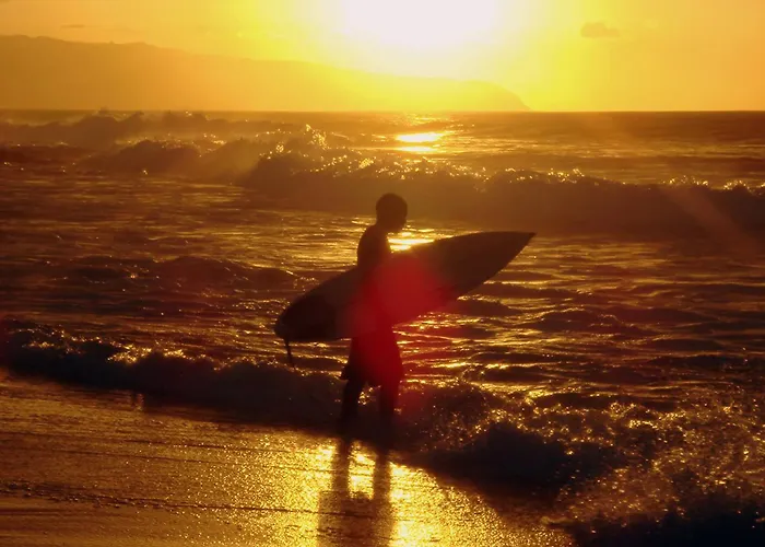 Mar Azul & Surf Suances