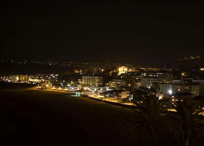 Mar Azul & Surf Suances