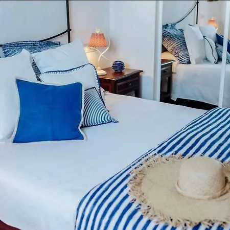 Отель Mar Azul & Surf 3*