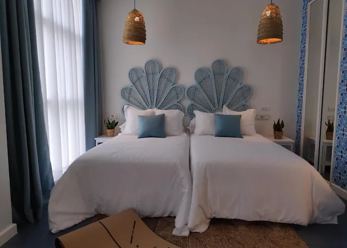 Mar Azul & Surf Hotel