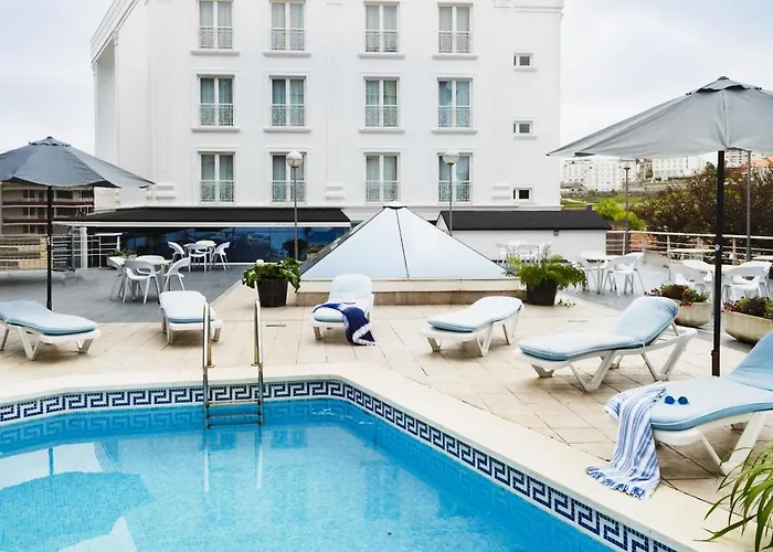 Mar Azul & Surf Hotel Suances